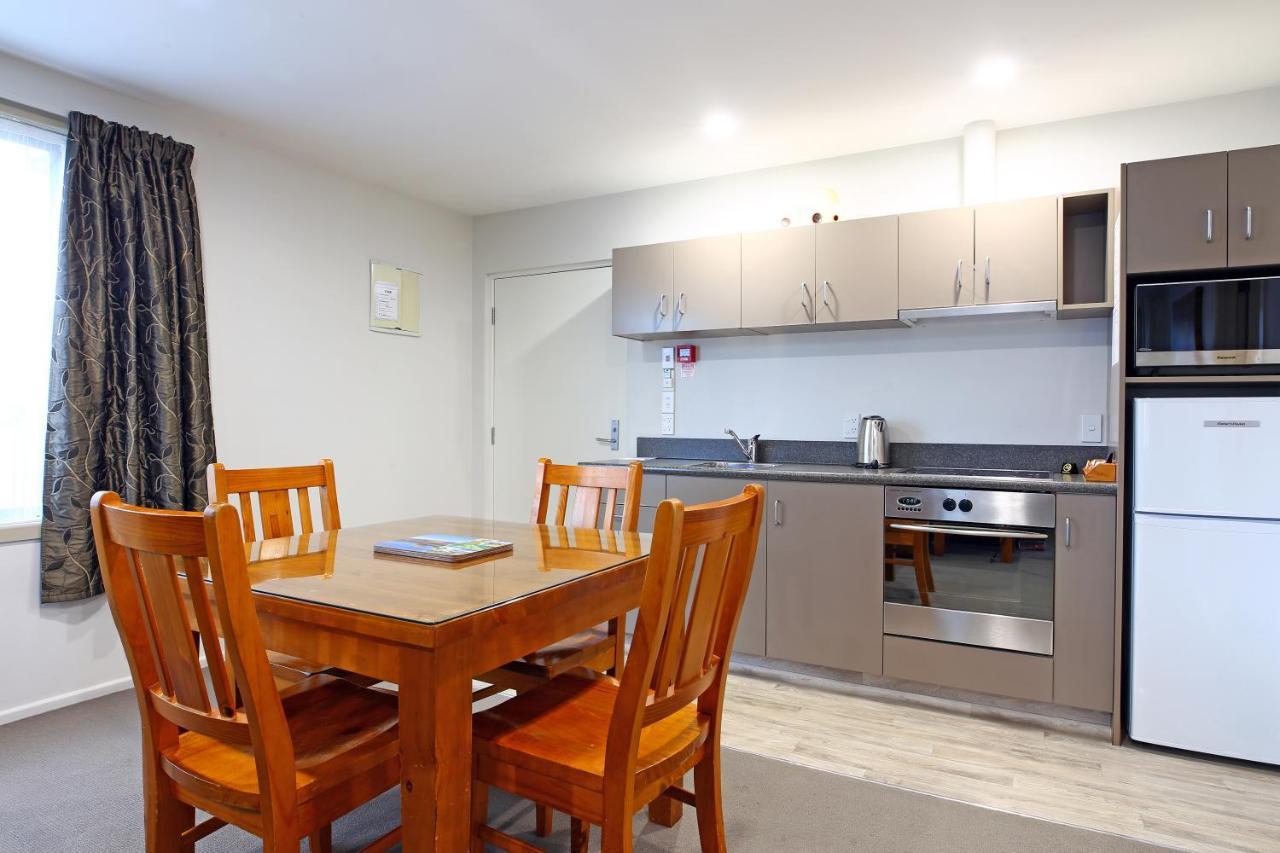 Heritage Court Lodge Oamaru Bagian luar foto